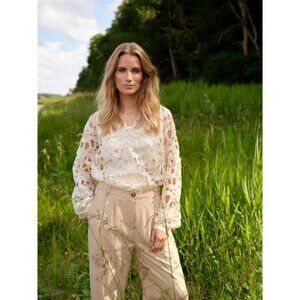 NWT SOYA CONCEPT PAJA 1 Cream Floral Crochet Lace Blouse